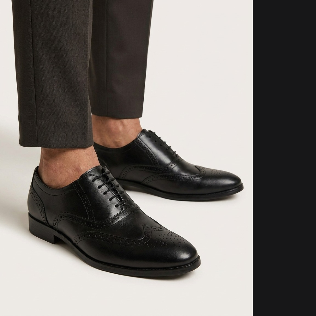 Vantore Premium Black colour  Oxford Brogue Shoes for Men